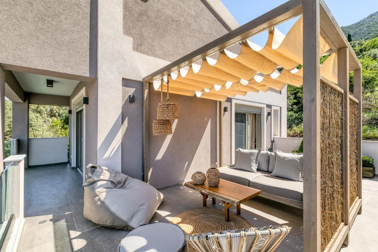 White Rock Villas Nikiana Eksteriør billede