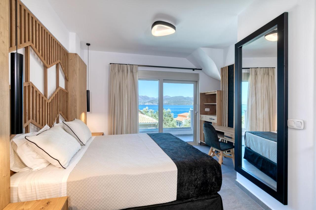 White Rock Villas Nikiana Eksteriør billede